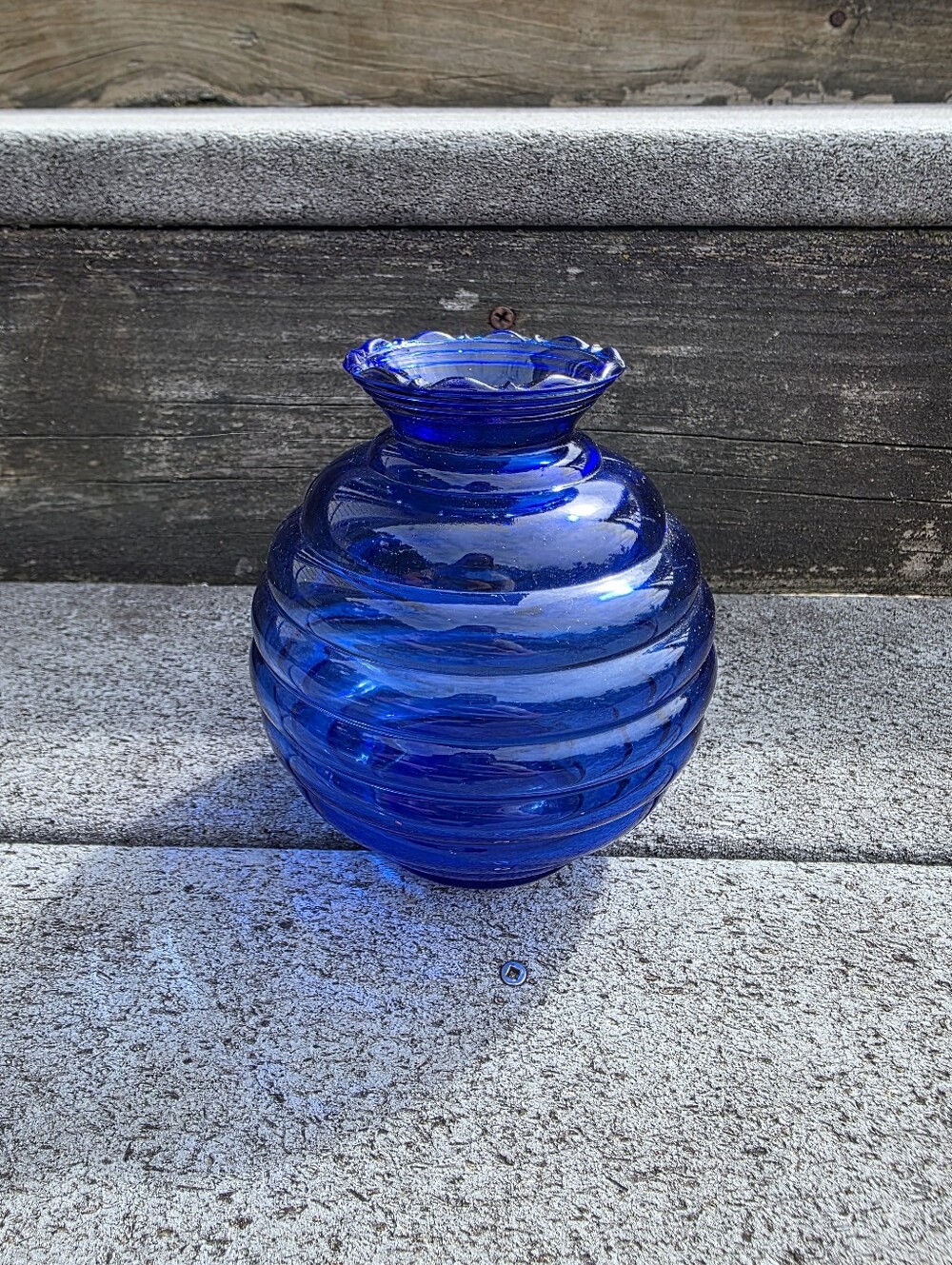 Vintage Cobalt Blue Glass "Beehive" Ringed Ball Vase Ribbed  Scalloped  USA 5in
